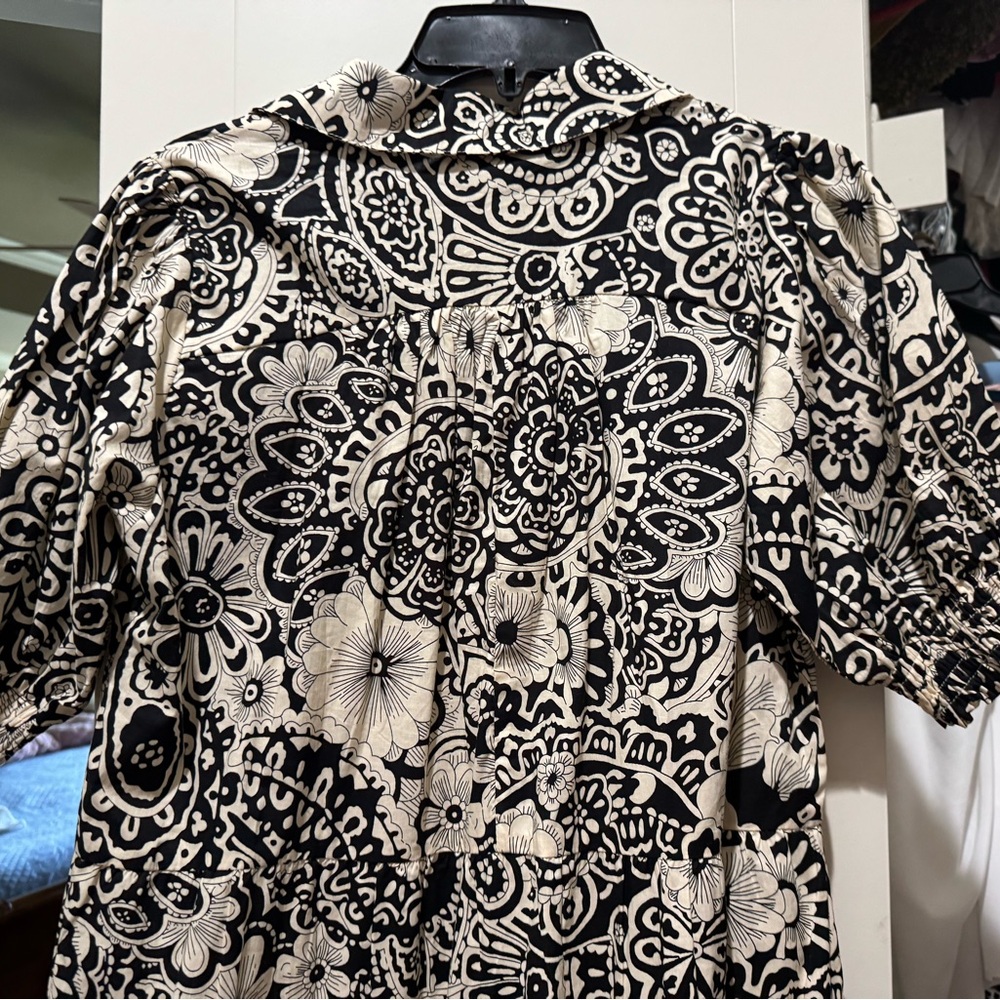 UMGEE- Size Small ๐ฏ Cotton dress. NWT Darling dress is a year around staple! - Picture 6 of 9
